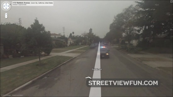 thestreetviewcargetspulledoverbythepolice