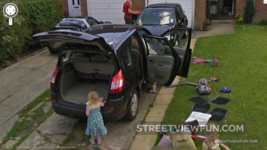 whowantstocleanthecar