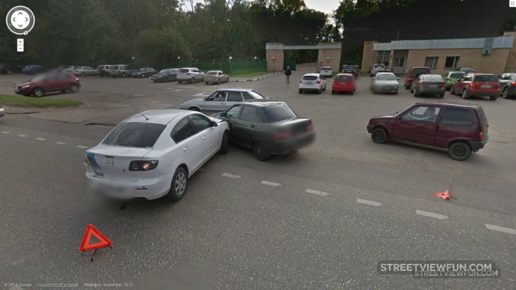Bumping cars StreetViewFun
