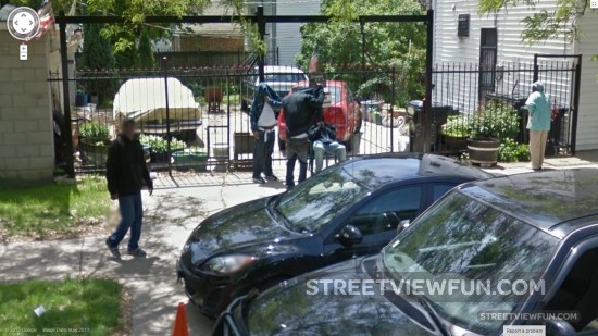 how-to-look-suspicious-on-google-streetview
