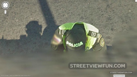 checked-by-police-in-colombia2