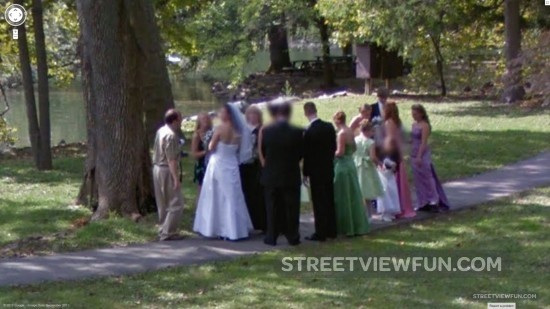 google-crash-a-wedding