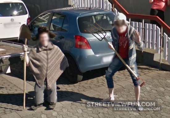 30 funniest Google Street View images of 2013 - StreetViewFun