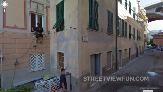 cleaning-windows-street-view
