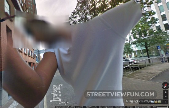 cleaning-street-view