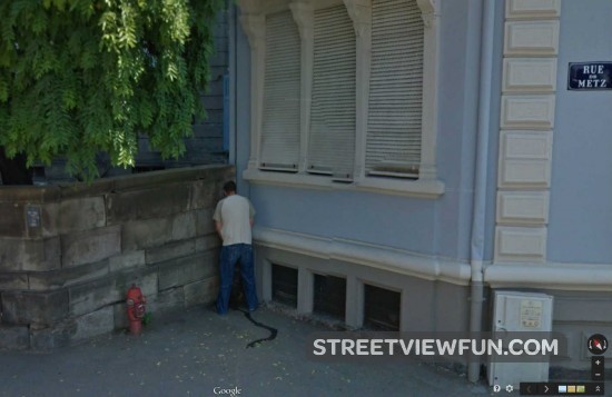 if-you-could-see-whos-behind-you