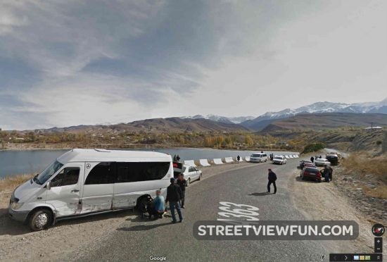 trouble-cars-kyrgyzstan