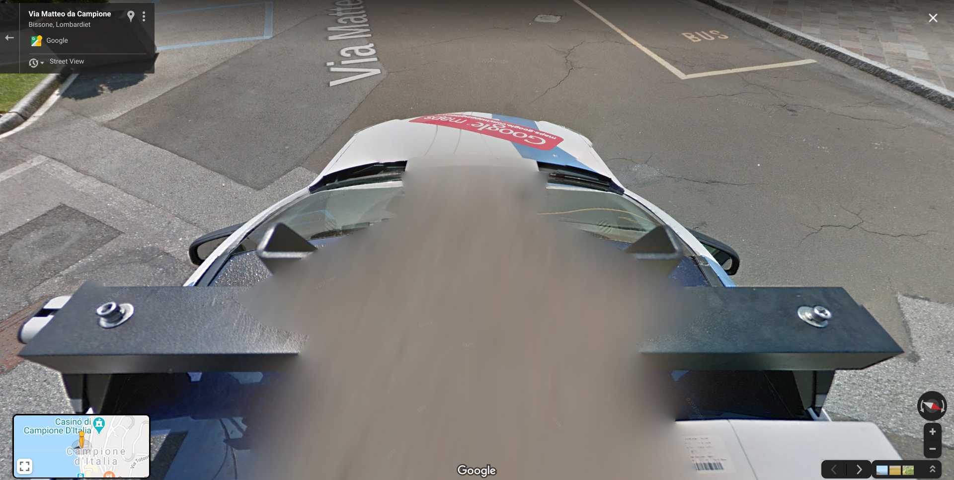 ya can see the google maps car lol - StreetViewFun