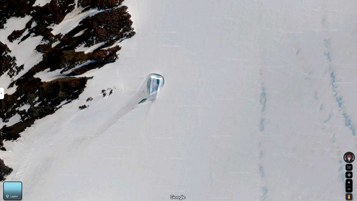 Alleged secret ice door found in Antarctica on Google Maps StreetViewFun