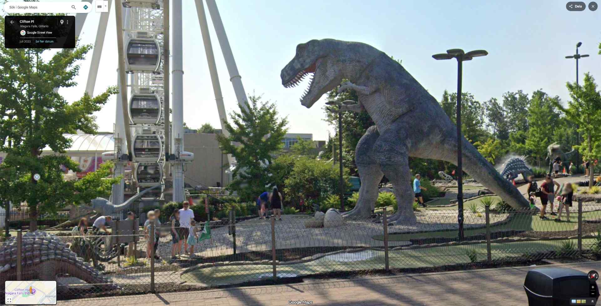 dino huge