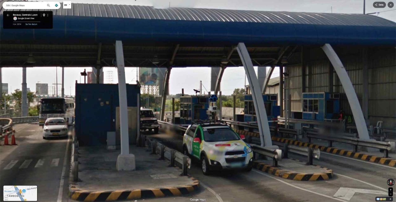 2 google maps street view cars